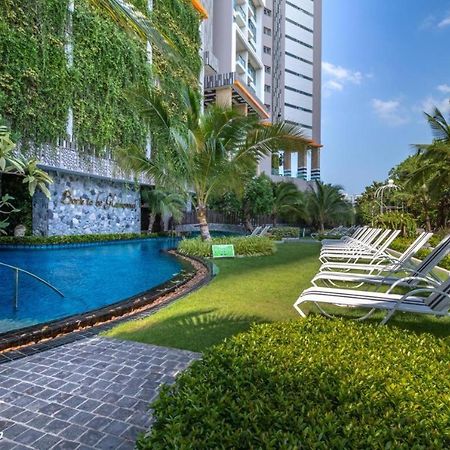 Апартаменты The Riviera Jomtien Studio Sea View High Floor Экстерьер фото